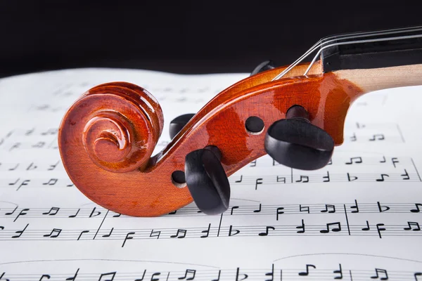 Violine und Noten — Stockfoto