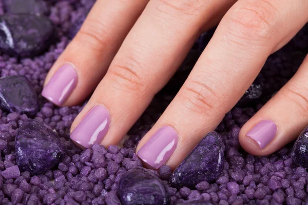 Ludzkie palce z piękny manicure — Zdjęcie stockowe