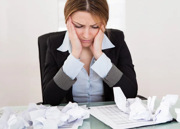 Frustrata donna d'affari — Foto Stock