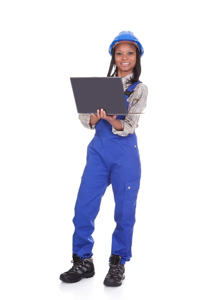 Portrait Of Female Worker With Laptop — Stock Photo, Image