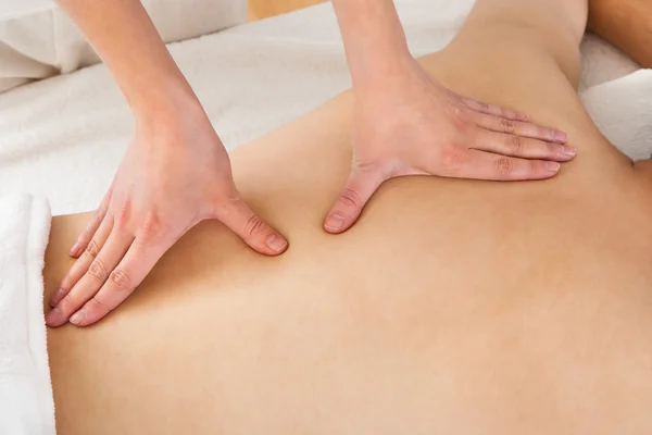 Man getting spa treatment — Stock Photo, Image