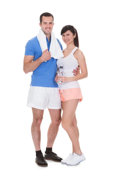 Retrato de pareja haciendo ejercicio — Foto de Stock