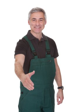 Olgun erkek gardner sunan karşılıklı