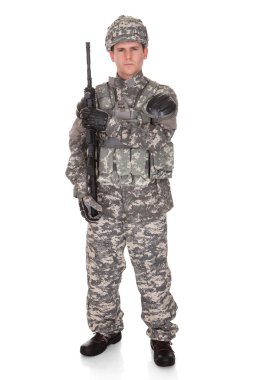 solider holding tüfek portresi