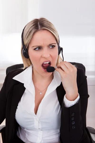 Woman Operator With headset — Stock Photo, Image