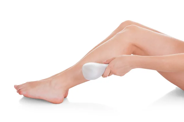 Женское лазерное лечение ног — стоковое фото