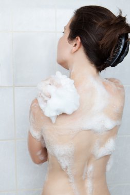 genç kadın banyo