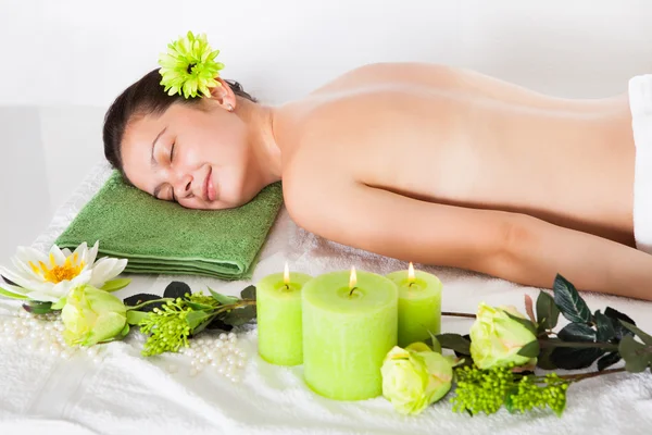 Young Woman In A Spa — Stock Photo, Image