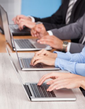 laptop kullanma uymak yakın çekim