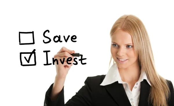 Investir au lieu d'épargner concept — Photo