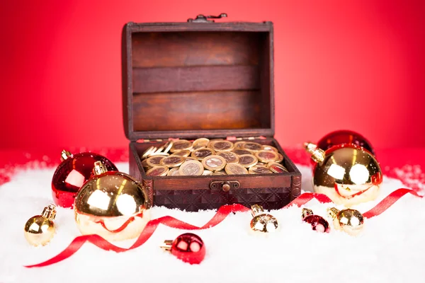 Euro Coins In Treasure Box — Stock Photo, Image