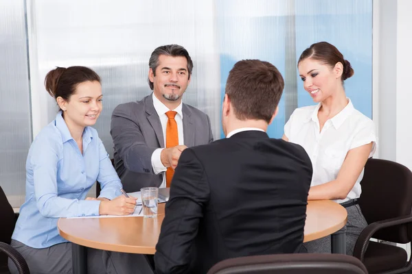 Imprenditori intervistati — Foto Stock