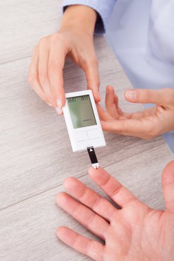 Doktor kontrol şeker seviyesi