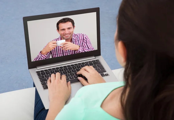 Woman Video Chatting On Laptop — Stock Photo, Image