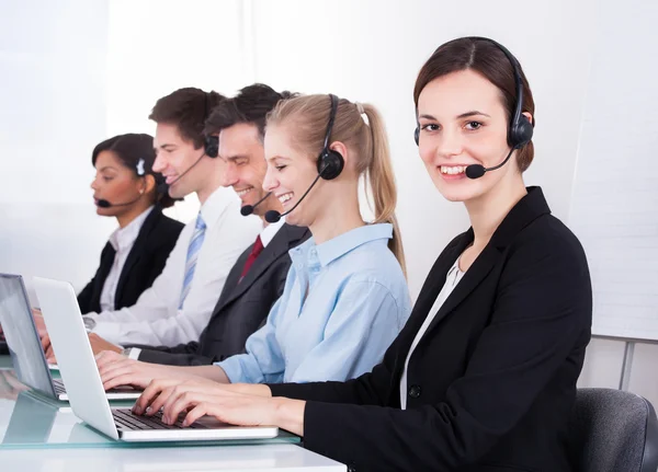 Happy Female Telephone Worker — Stock Photo, Image