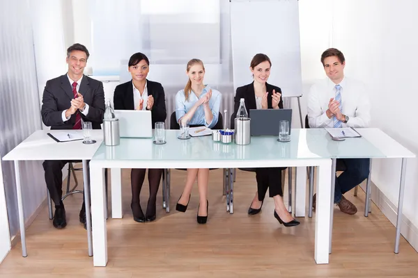 Businesspeople Clapping In Conference — Stock Photo, Image