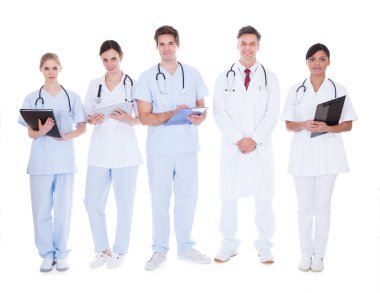 Doktorlar ve hemşireler grup