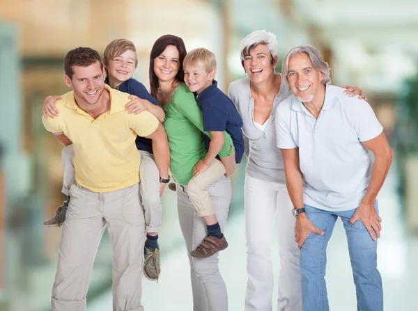 Familia de generaciones felices —  Fotos de Stock