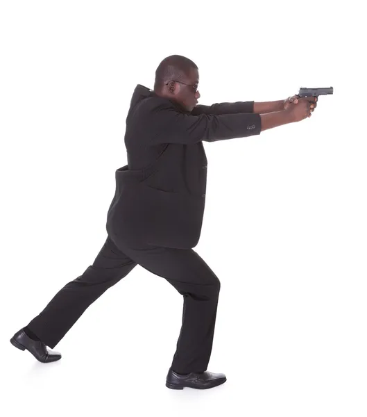 Young Man With Gun — Stock Photo, Image