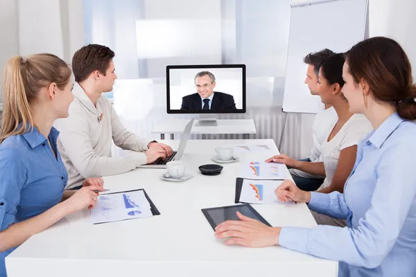 Empresarios. video conferencia — ストック写真