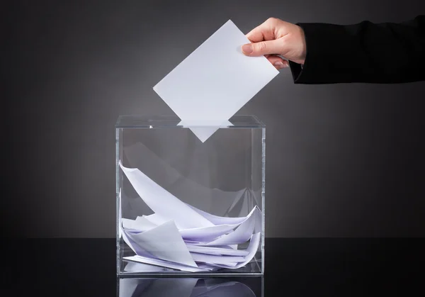 Hand Putting Ballot In Box — Stock Photo, Image