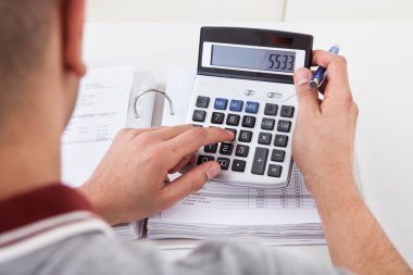 Finansman Giderleri hesaplanırken adam