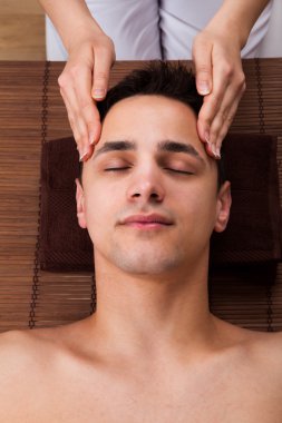 Masaj Koltuğu Masaj Spa alma adam
