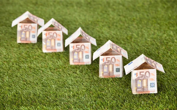 Euro Houses On Grassy Land — Stock Photo, Image