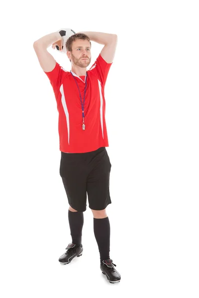 Arbitre lancer ballon de football — Photo