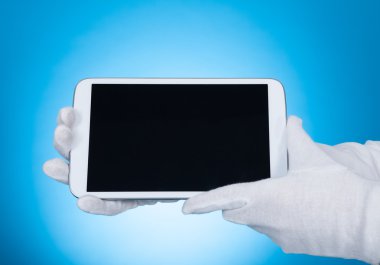 Uşak gösteren dijital tablet
