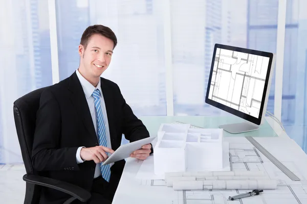 Architect Using Digital Tablet — Stock Photo, Image