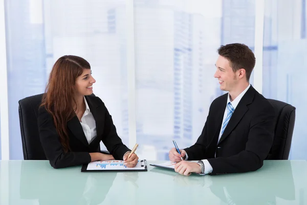 Negócios discutindo — Fotografia de Stock