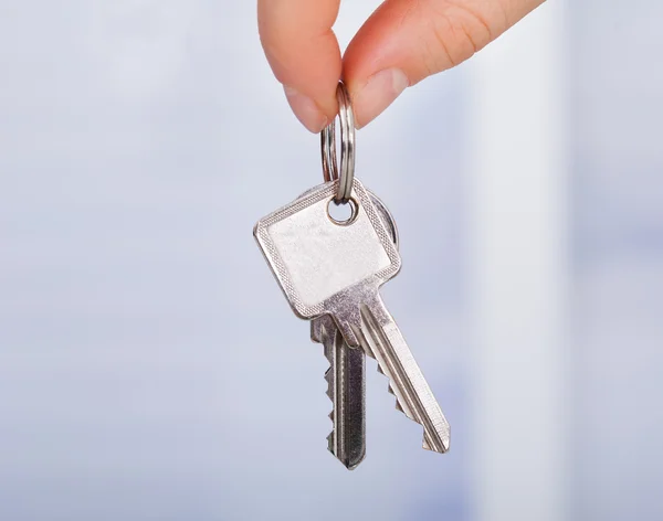 Hand Holding Keys — Stock Photo, Image