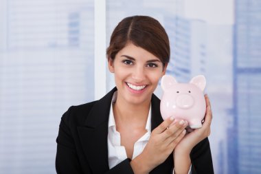 iş kadını holding servet