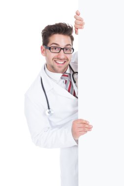 erkek doktor gösteren billboard