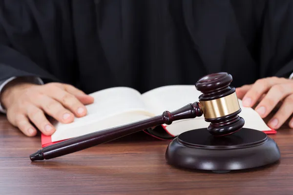 Judge Reading Law Book — Stock Photo, Image