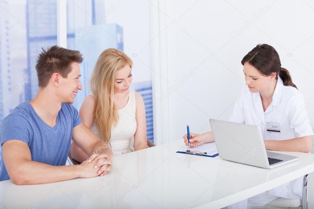 Doctor   With  Couple