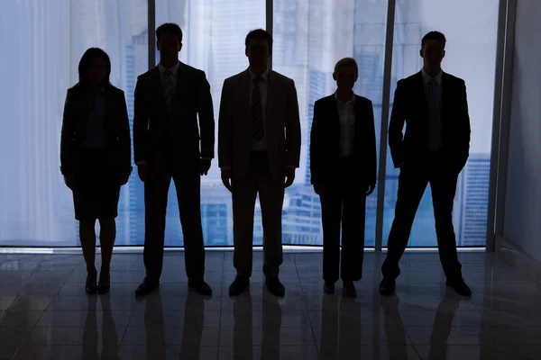 Silhouette di uomini d'affari — Foto Stock