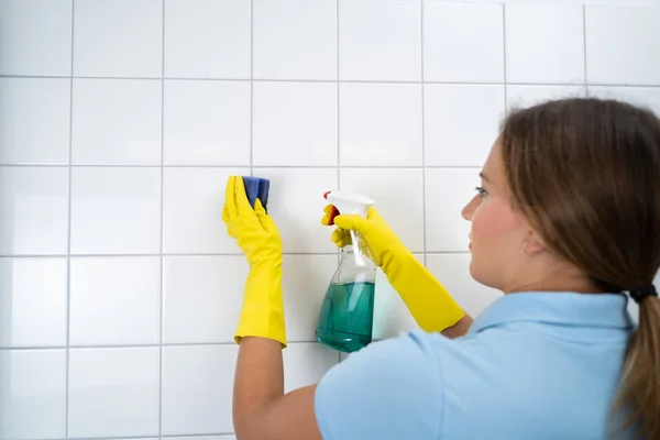 Tile Wall Grout Cleaning Sponge Goggles — Stock Photo, Image
