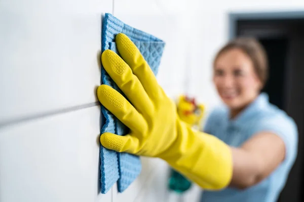 Grout Tile Cleaning Dinding Pembersihan Dengan Penyeka — Stok Foto