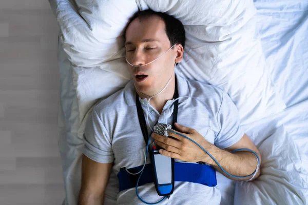 Hastanedeki Apne Uyku Bozukluğu Tedavisi Erkek Terapisi — Stok fotoğraf