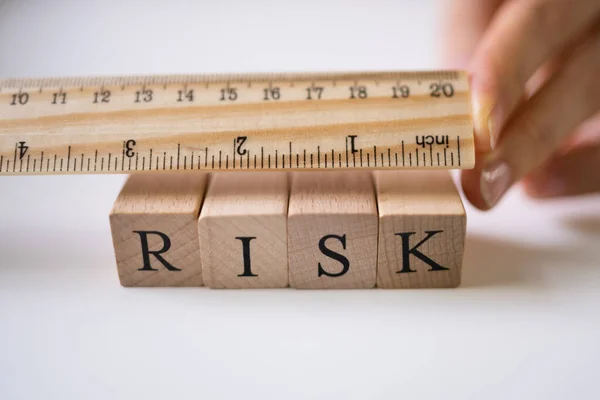 Risikomessung Und Strategische Bewertung Messung Mit Maßstab — Stockfoto