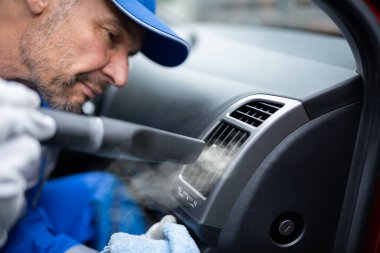 Araba Klima Servisi. AC Temizleme Ekipmanı