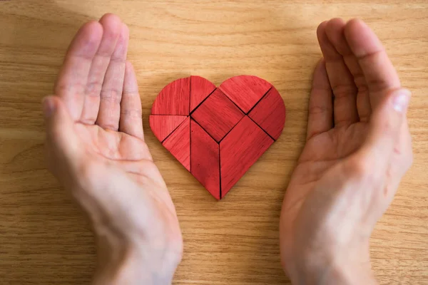 Ziektekostenverzekering Cardiologie Puzzel Dokter Handbescherming — Stockfoto