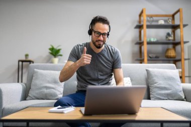 Bilgisayarda Sanal Çevrimiçi Görüntü Konferansı Webinar Çağrısı