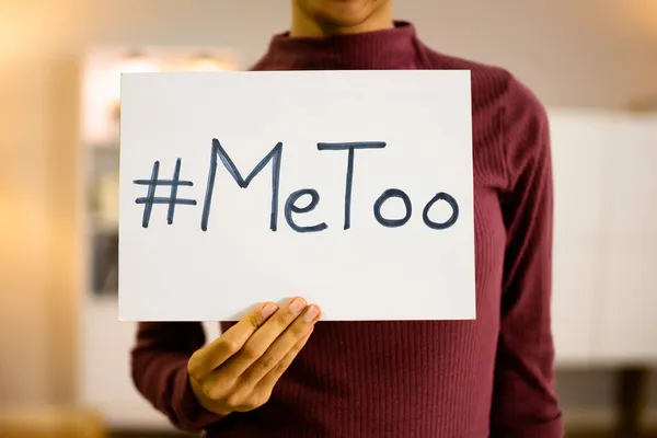 Sexuelle Ausbeutung Von Afrikanerinnen Und Skandal Belästigung Durch Metoo — Stockfoto