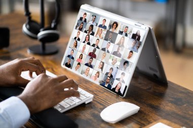 Çevrimiçi Video Konferansı İş Çağrısı ya da Webinar