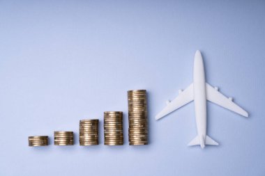 Para Sikkesi Grafiği Doğrudan Yükselt. Girişimcilik Büyümesi