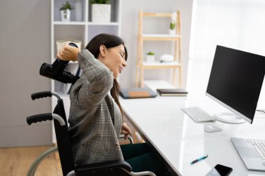Kas Terapisi için Elektrikli Masaj Silahı Masajcısı