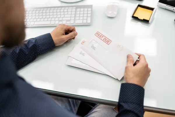 Extreme Close Due Bill Envelope — Stock Photo, Image